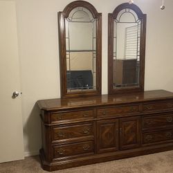 MCM King Bedroom Suite 
