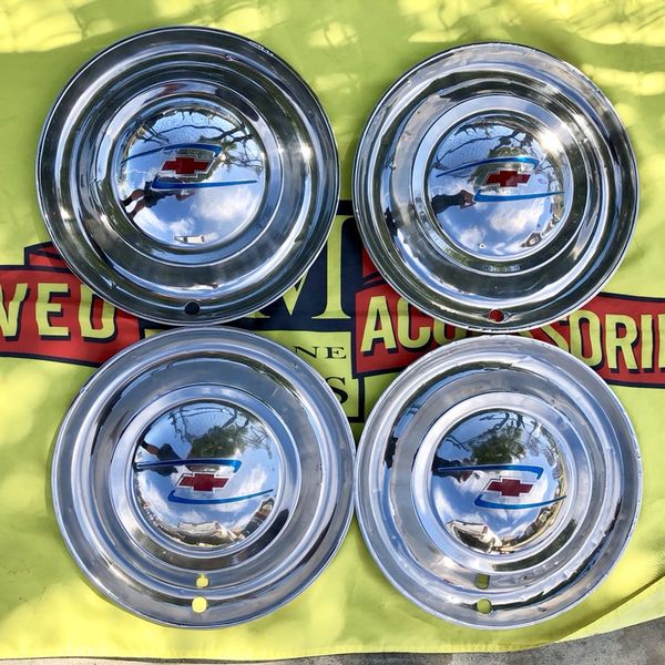 194952 Chevy Fulldish Hubcaps for Sale in Rialto, CA OfferUp