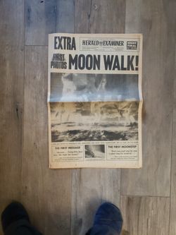 1963 Orginal Herald Examiner News Paper First Photos Moon Walk