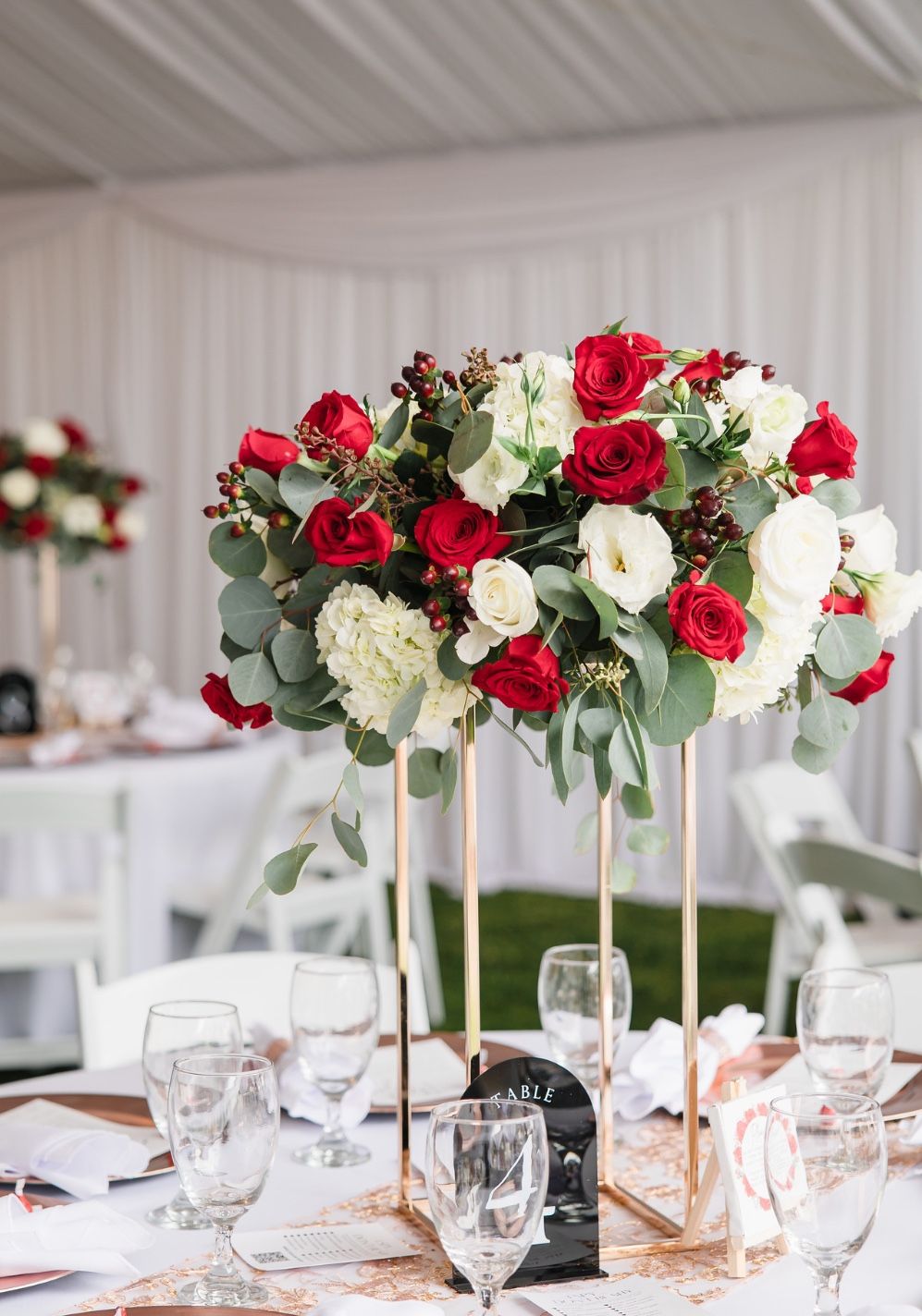 Center Pieces Vases Flowers