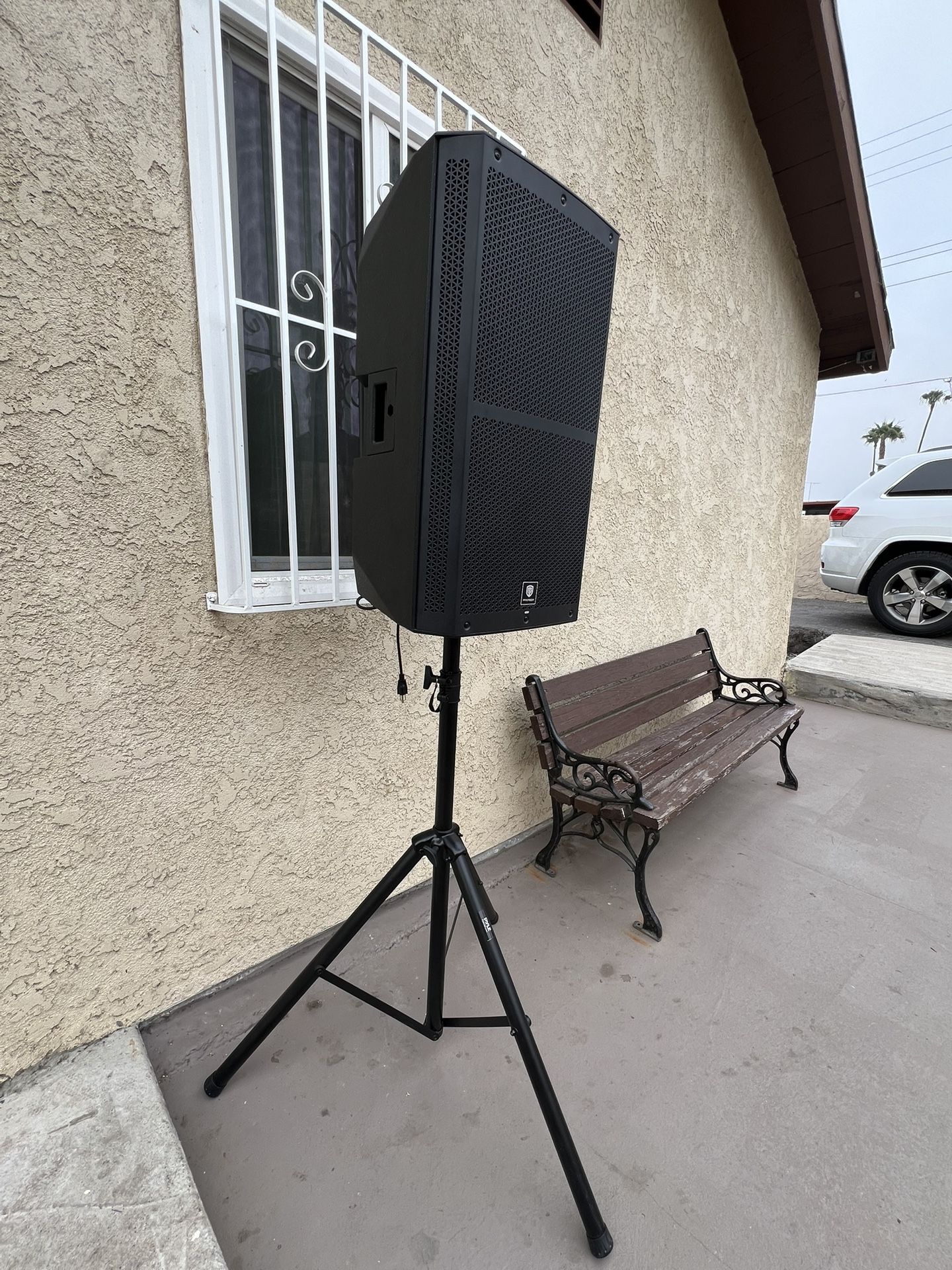 DJ Party Amplified Speaker / Vocina