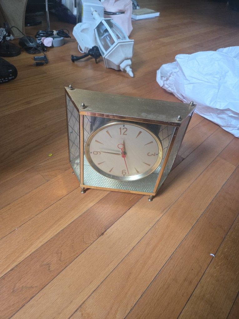 Master Crafters Clock