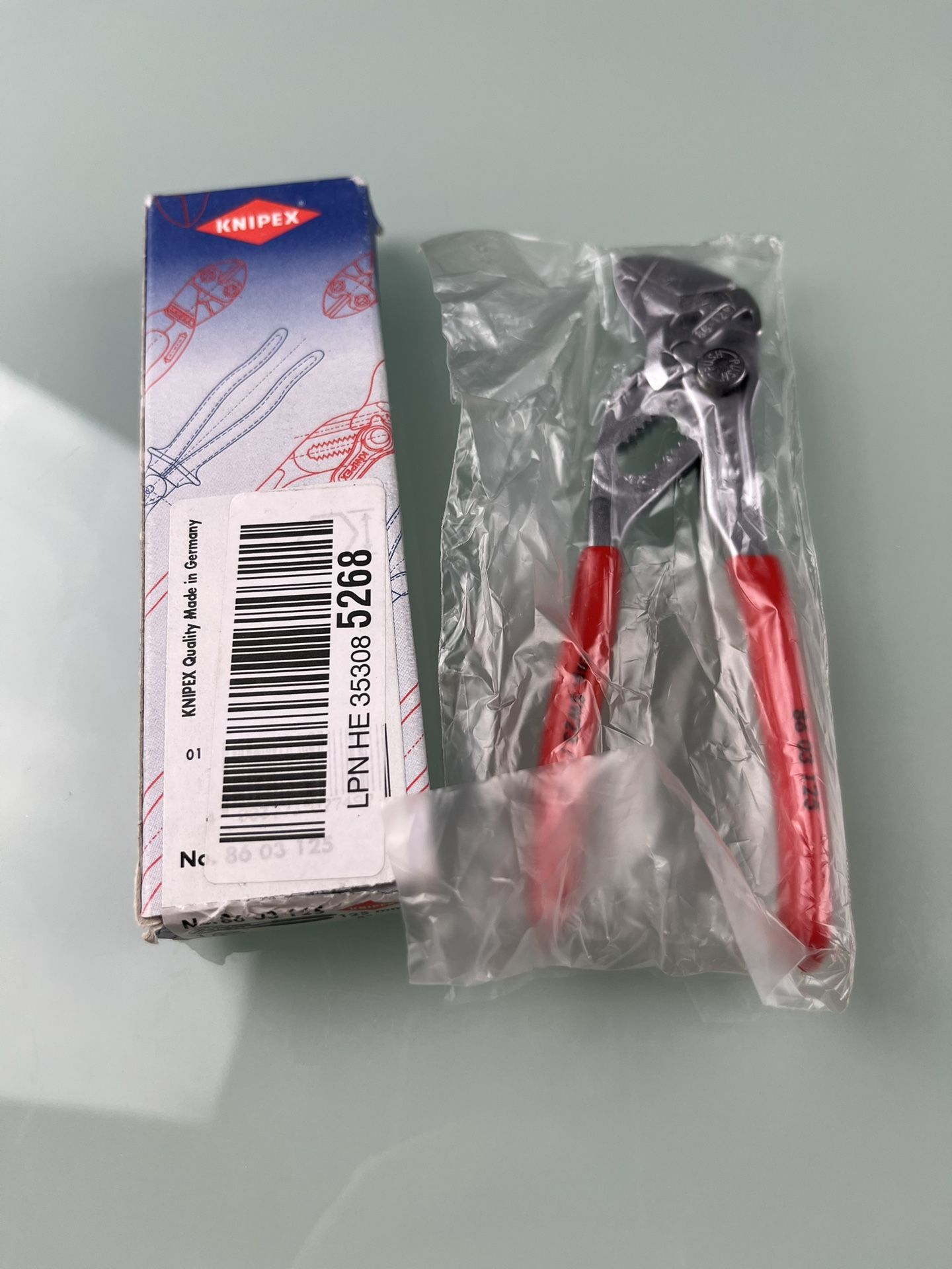 Knipex 86-03-125 5” Pliers Wrench Brand New In Box