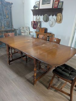 Vintage drop leaf table