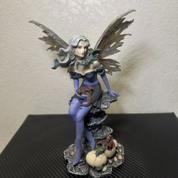OSIRIS TRADING GOTHIC FAIRY FIGURINE WITH DRAGONS 2006 WFR-01 │ARTIST SIGNED