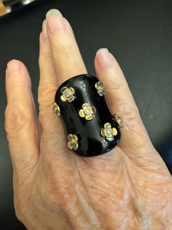 Sterling Silver and Onyx Fine Cocktail Ring 32 Grams Signed Maker’s Mark Sz 6.5.