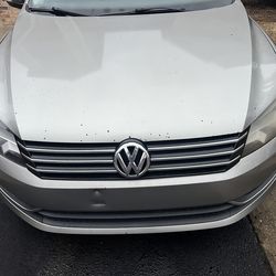 2014 Volkswagon Passat SE
