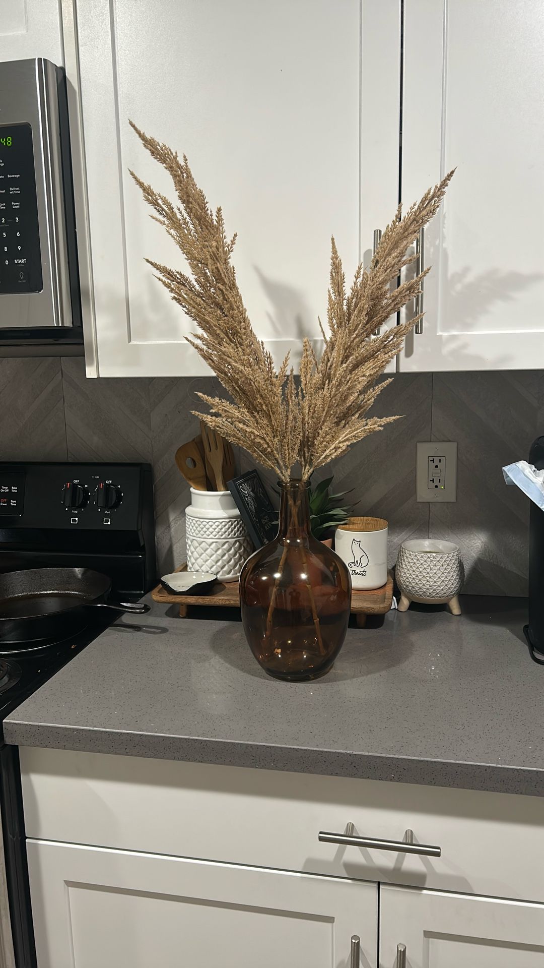 Brown Vase With Faux Pampas Grass