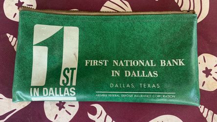 Vintage vinyl zippered bank deposit pouch from the historic First National Bank in Dallas