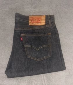 Levi 501 shrink to fit charcoal size 34W 30lL willing to negotiate price