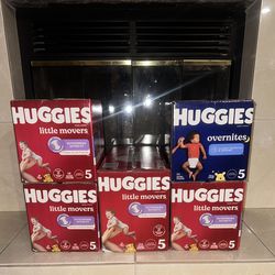 huggies size 5 bundle $125 (south sac)