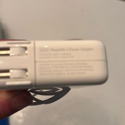 Apple MagSafe Power Adapters 