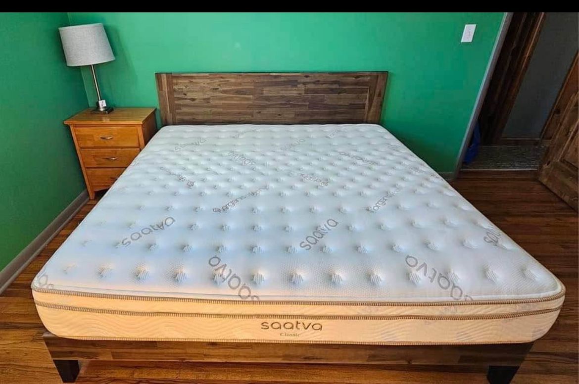 Saatva Classic 14.5 Inch King Mattress (Plush)