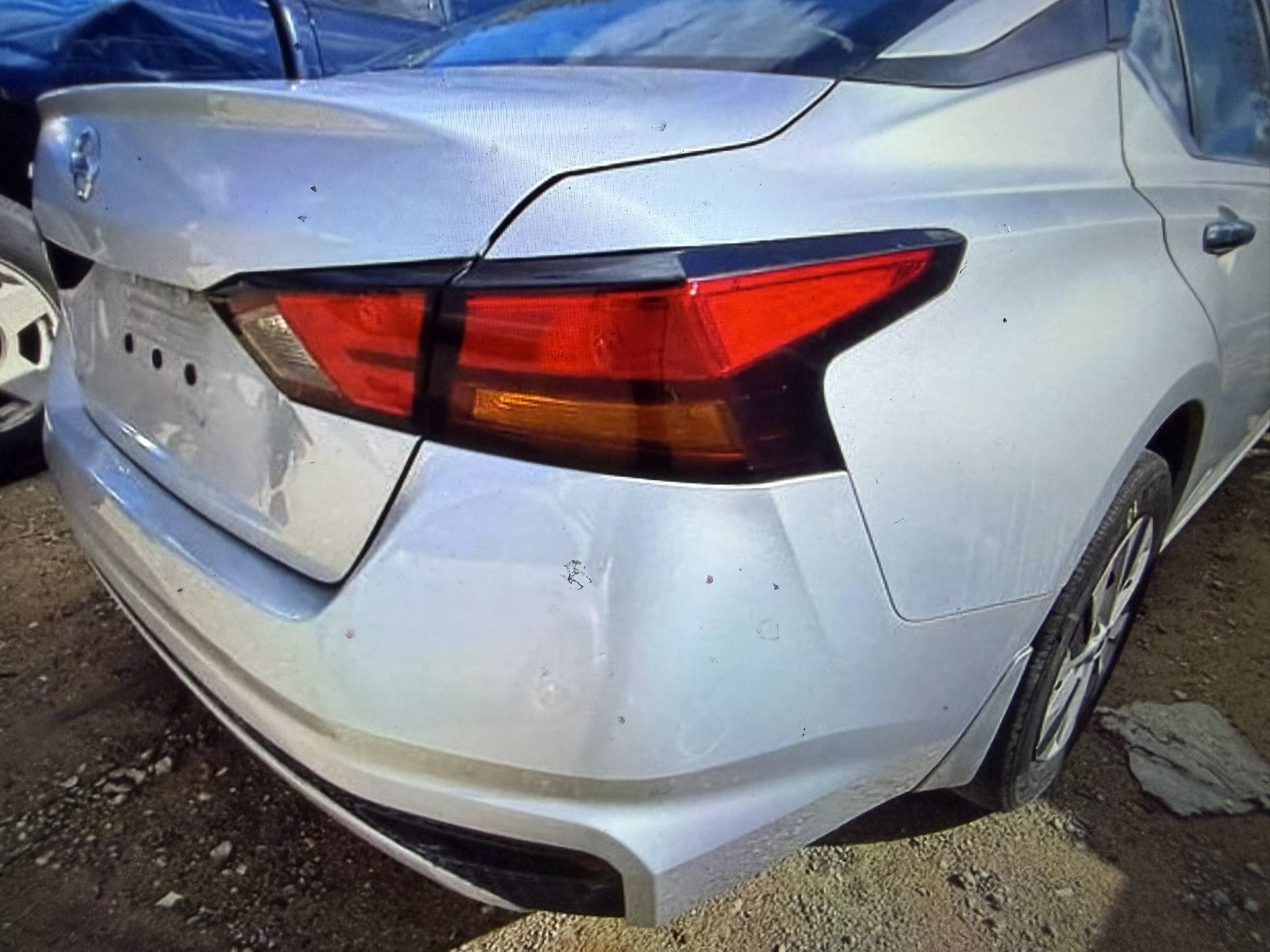 2020 Nissan Altima Parts Doors Bumper Trunk