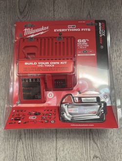 Milwaukee XC 5.0 Battery & Charger
