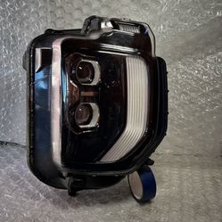 2020-2021-2022 Hyundai Palisade Right Passenger Side Headlight OEM INSURANCE QUALITY 