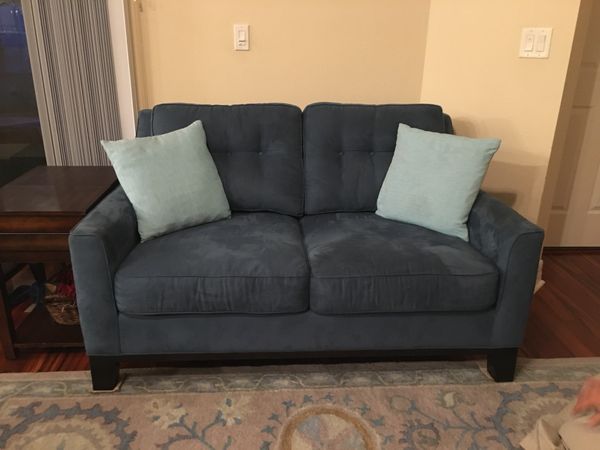 Blue Microfiber Sofa And Loveseat Furniture In Tampa Fl Offerup