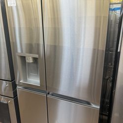 LG side by side refrigerator