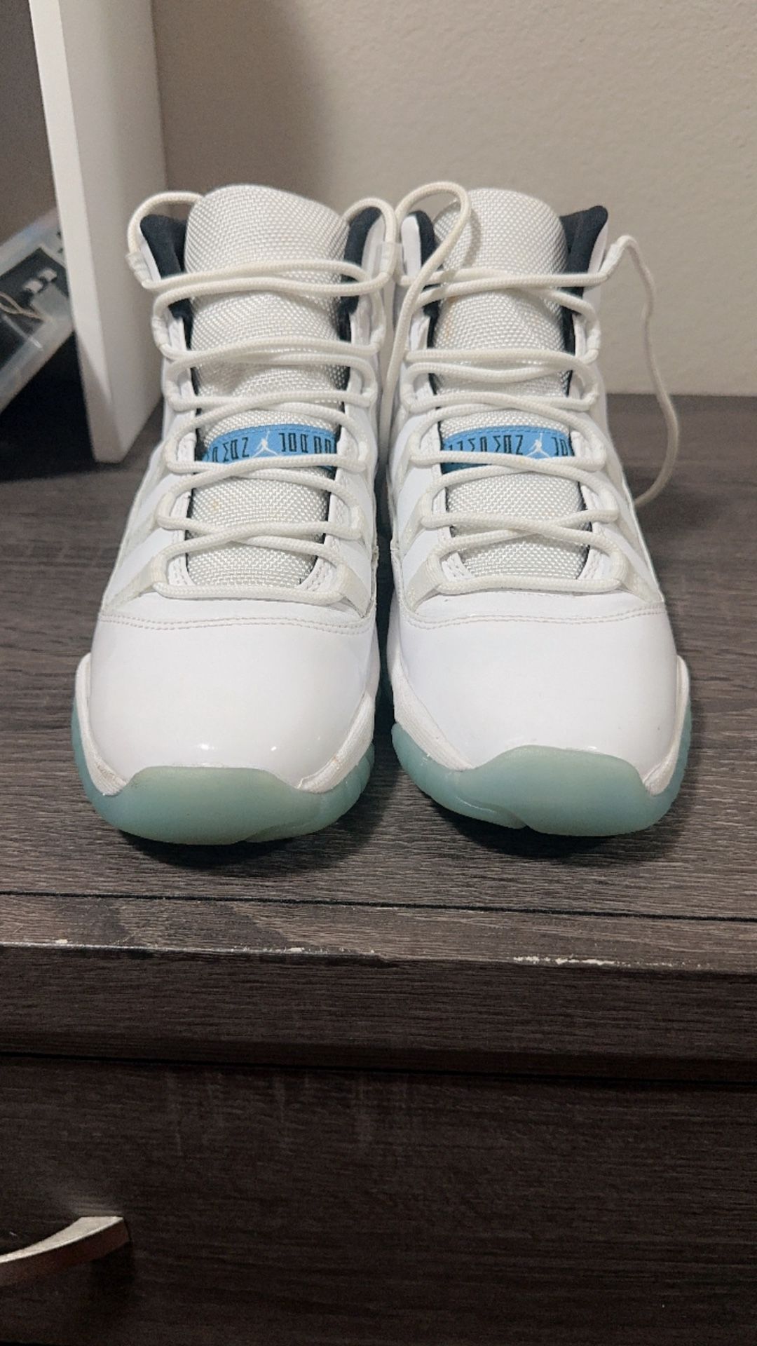 Air Jordan 11 Retro 'Legend Blue' 2014