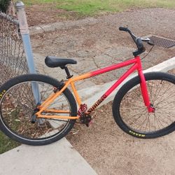 selling a Sunday high c Gloss Sunset fade 29er