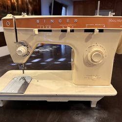 2 (TWO) Singer Fashion Mate 382 sewing machines