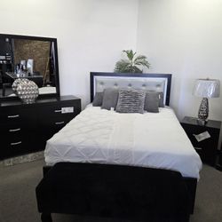 SALE 🔥 4-PC Queen Bedroom Set ONLY $699