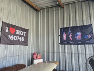 2 flags