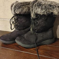 Women's Faux Fur Boots