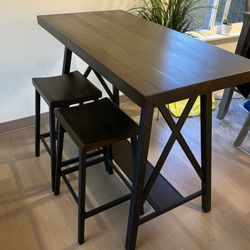 Kitchen Bistro Table With 2 Stools 