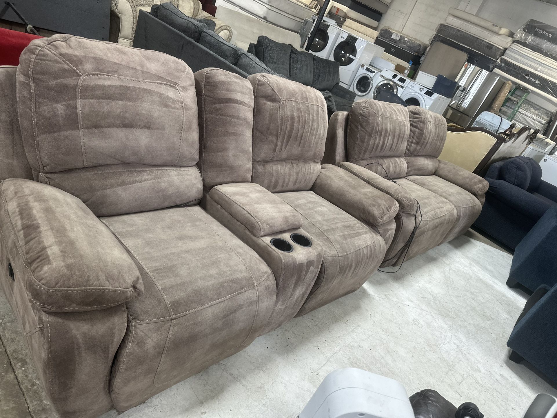 ELECTRIC RECLINER SOFA AND LOVESEAT