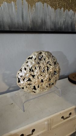 BEAUTIFUL LARGE VASE