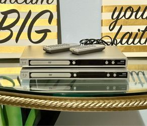 (2 QTY) Magnavox MDV435 DVD Players Progressive Scan - Silver