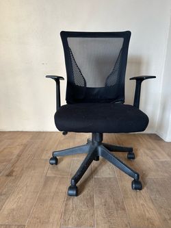Desk chairs for sale