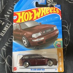 Hot Wheels - 94 Audi Avant RS2