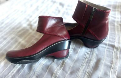 JAMBU Roxbury Leather Mary Jane Platform Pump Burgundy Round Toe Women’s 8 NWOT