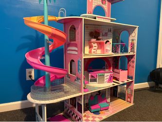 lol doll house
