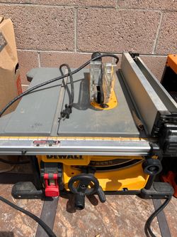 Dewalt 8 1/4 Table saw
