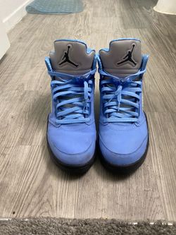 Jordan 5 UNC size 12