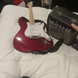 Fender Squire Stratcoaster. 