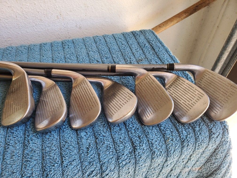 S 3 MAX KING COBRA IRONS
