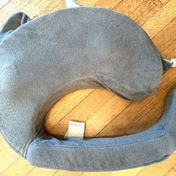 Breastfeeding Pillow 