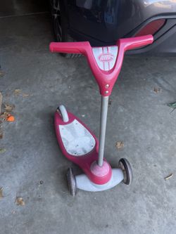 Radio Flyer Scooter
