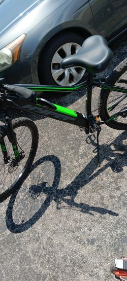 29" Hyper Pedal Assist 36 Volt Electric Mountain Bike