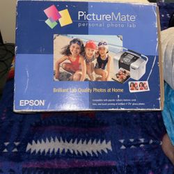 EPSON PictureMate Personal lab Printer 