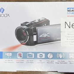 Minolta MN4K25NV Camcorder NEW IN BOX PLASTIC INTACT 