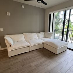 White Cloud Sectional (Same Day Delivery BRAND NEW)