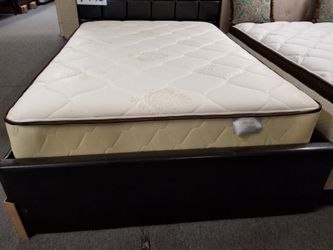 Brand new 8" thick soft innerspring full size mattress
