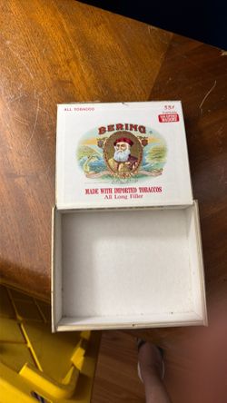 Cigar box great for Father’s Day gift