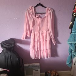 Vestido Corto Con  Olanes