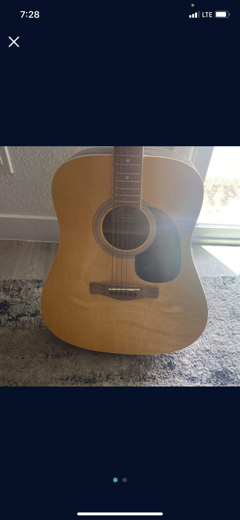 Rogue Acoustic Guitar